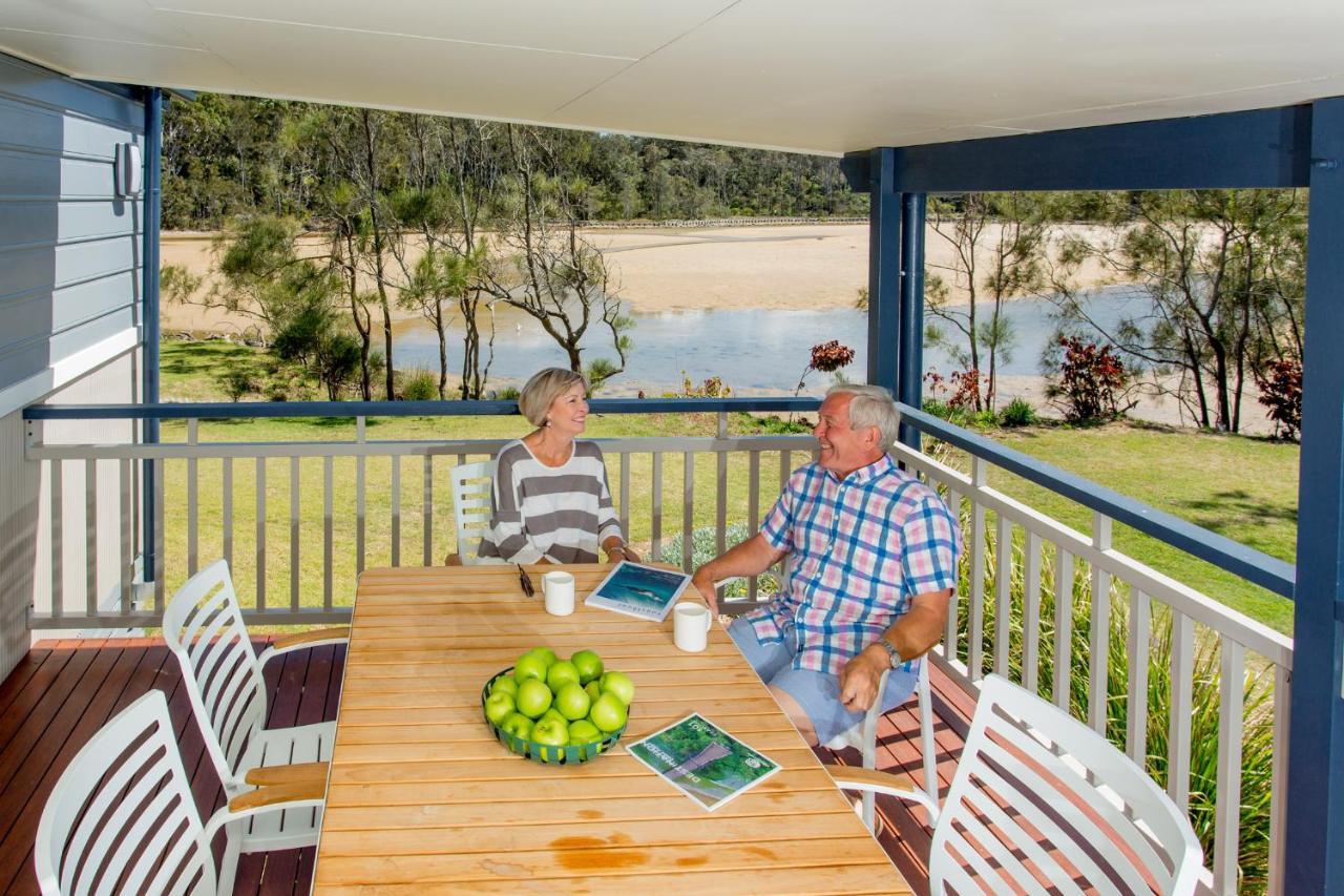 Woolgoolga Lakeside Holiday Park Hotel Exterior foto